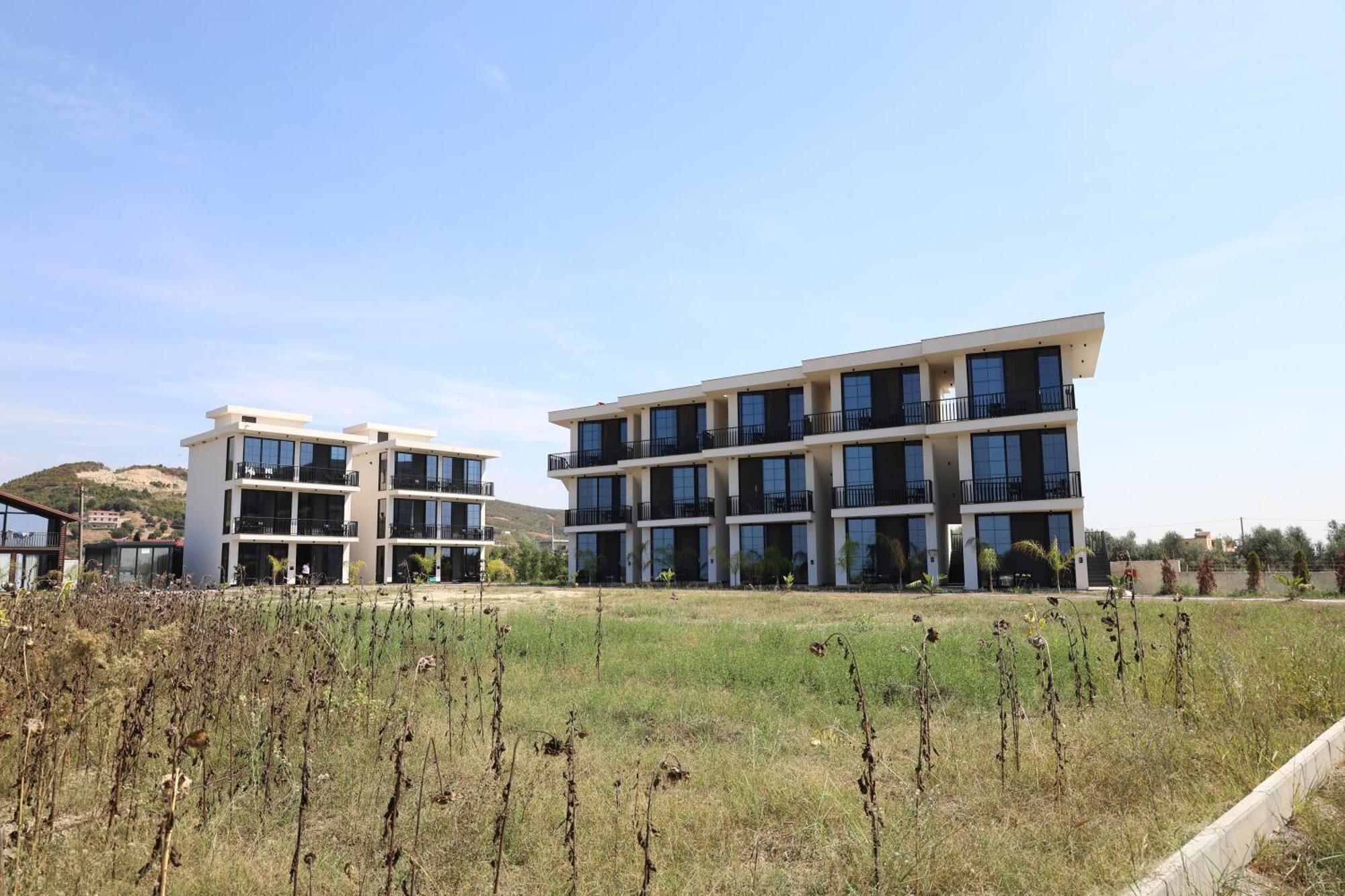 Posh Villas Rrogozhine Eksteriør billede