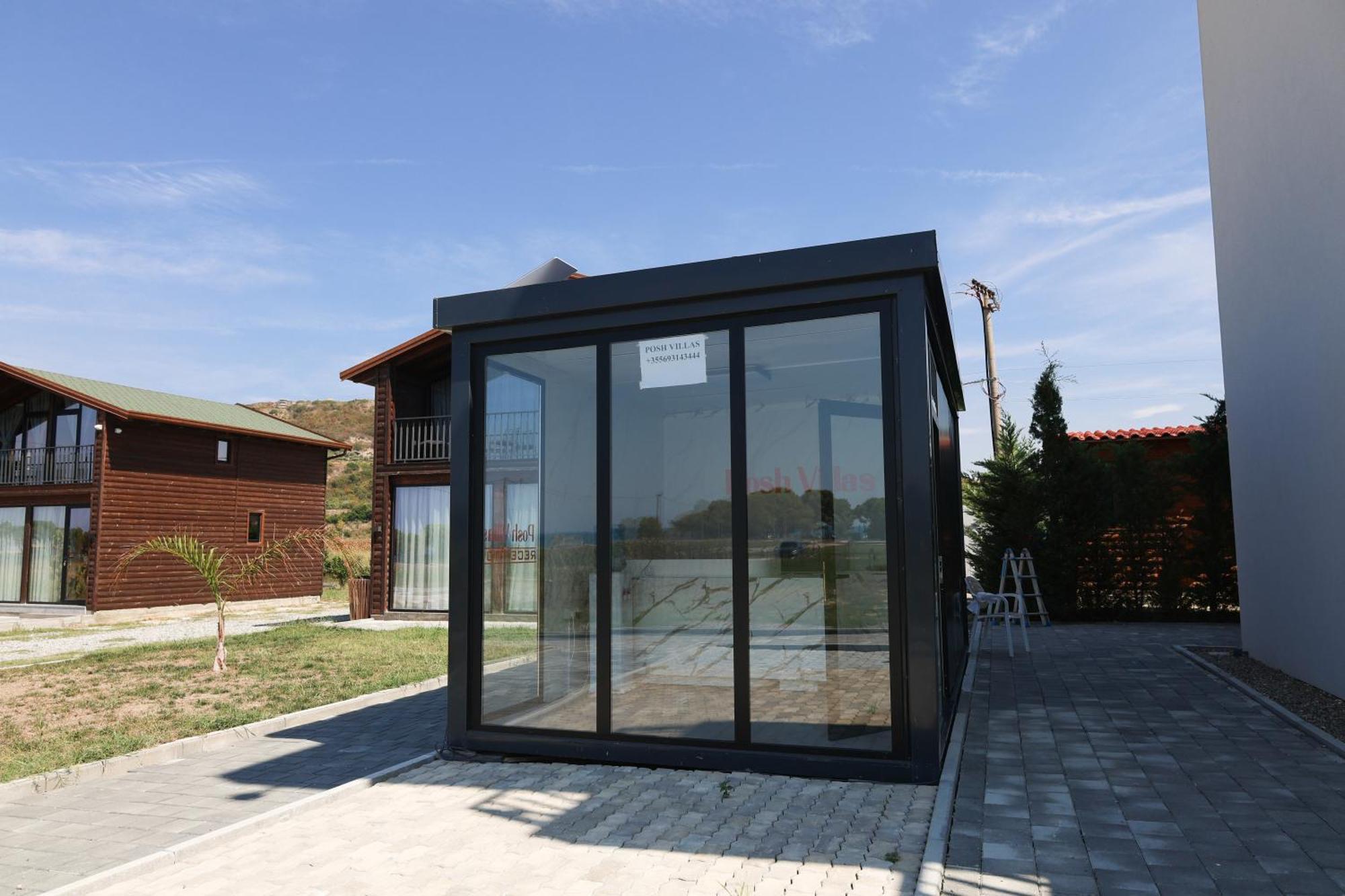 Posh Villas Rrogozhine Eksteriør billede