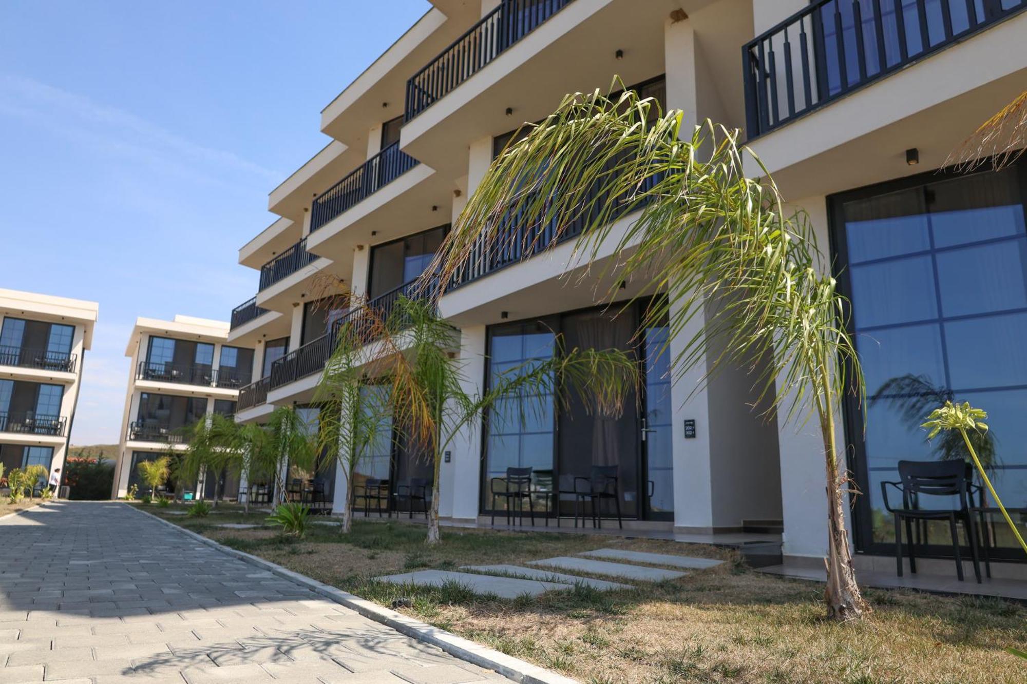 Posh Villas Rrogozhine Eksteriør billede